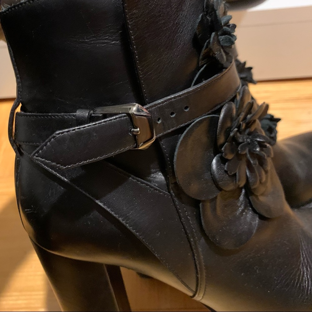 Valentino Black Heeled Boots with Floral Detail - Picture 4 of 13